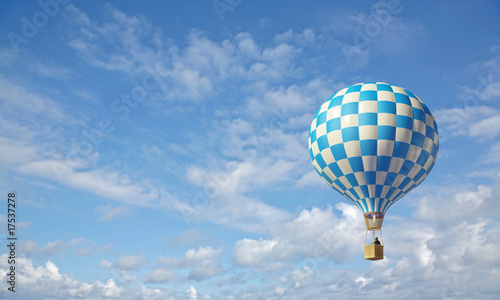 Naklejka samoprzylepna Niebiesko-biały kratka balon na gorące powietrze
