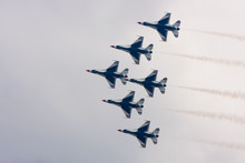 The U.S. Air Force F-16 Thunderbirds Fly In Formation