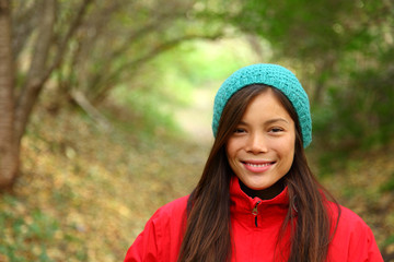 Wall Mural - Autumn woman smiling