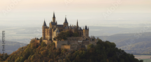 Obraz na płótnie canvas dwuczęściowy "dyptyk" Panorama zamku Hohenzollern