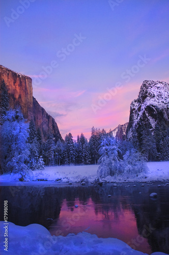 Yosemite valley in California during winter Poster