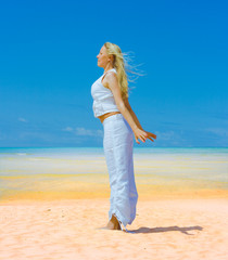 Canvas Print - Active girl on a beach