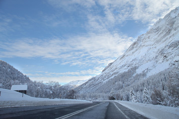 Wall Mural - mountain way