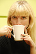 BEAUTY GIRL DRINKING COFFEE