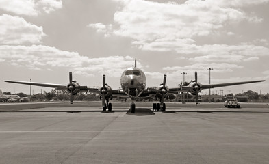 Sticker - Old propeller airplane