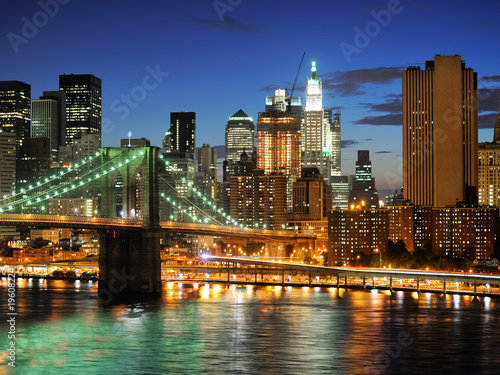 Foto-Fahne - New york Manhattan bridge after sunset (von dell)