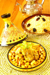 Sticker - Moroccan chicken with chickpeas and roasted almonds