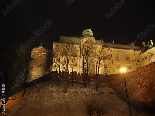 wzgorze-wawelskie-noca-krakow