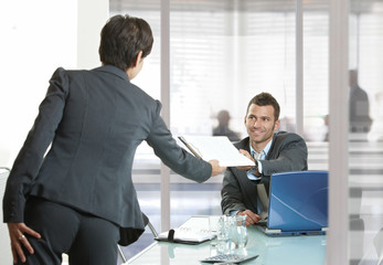 Poster - Businesspeople working in office