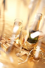 Canvas Print - Champagne and gift