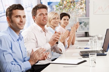 Poster - Business people clapping at meeting