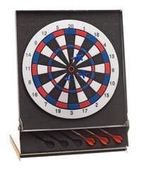 Travel darts game