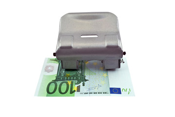 Hole punch and Euro banknote