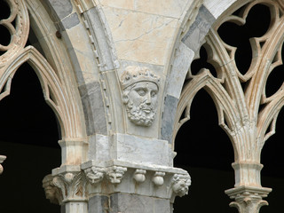 Canvas Print - Pisa - Camposanto - beautiful Gothic windows with traceries