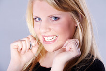 Zahnpflege Mit Zahnseide Porträt