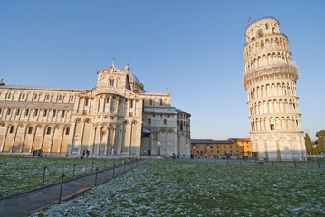 Poster - Light snow in Piazza dei Miracoli, Pisa, Italy