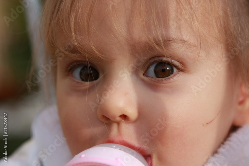 Portrait De Bebe Fille Blonde Agee De Mois Stock Photo Adobe Stock Portrait De Bebe Fille Blonde Agee De Mois Stock Photo Adobe Stock