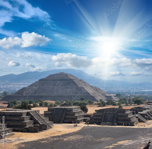 Obraz na płótnie canvas Piramidy teotihuacan