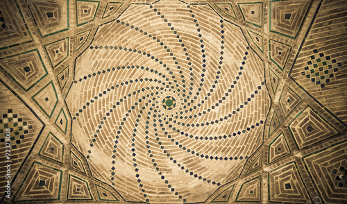 Fototapeta na wymiar Dome of the mosque, oriental ornaments from Isfahan, Iran