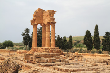 agrigento tempio di castore e polluce sicily italy