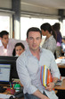 © auremar - Portrait d'un homme d'affaires au bureau