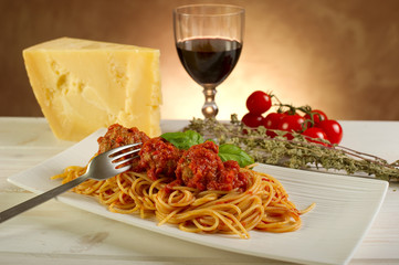 Wall Mural - spaghetti with meatball-spaghetti e polpetta