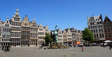 Mittelalterliche Architektur Am Grote Markt In Antwerpen