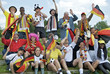 © stadelpeter - Gruppe jubelnder Deutschlandfans