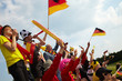 Fußball-Fans feuern deutsche Mannschaft an