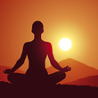 © ag visuell - Frau im Lotussitz - Sonnenuntergang