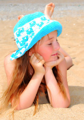 the little girl on the beach
