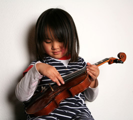 Wall Mural - Violin child