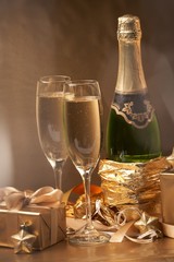 Canvas Print - Champagne and gift