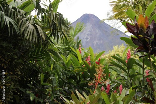 Naklejka nad blat kuchenny volcano-ecotour-landscape-arenal