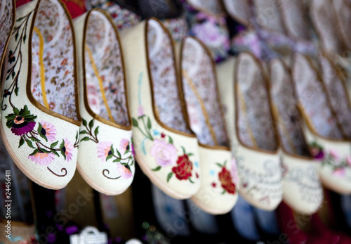chinese embroidered shoes
