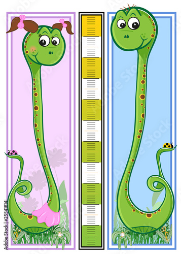 Naklejka na szafę Snake children height meter - every object grouped for easy use