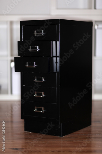 Aktenschrank – kaufen Sie dieses Foto und finden Sie ähnliche Bilder