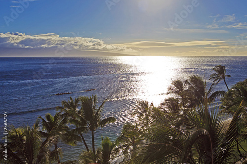 Plakat na papierze fotorealistycznym Pacyficzny zmierzch przy Kaanapali plażą na Maui w Hawaje