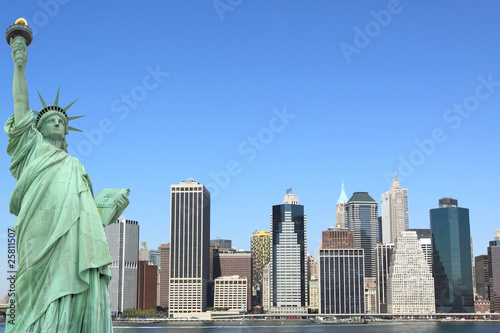 Board z aluminiowym obramowaniem Statua Wolności i panoramę Manhattanu, Nowy Jork
