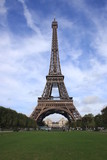 Fototapeta Paryż - La tour Eiffel vue du champ de Mars