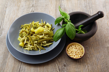 Wall Mural - trofie al pesto con patate e fagiolini