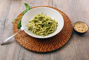 Wall Mural - piatto di pasta al pesto genovese