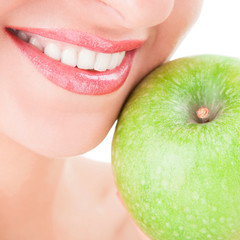 Wall Mural - healthy teeth and green apple