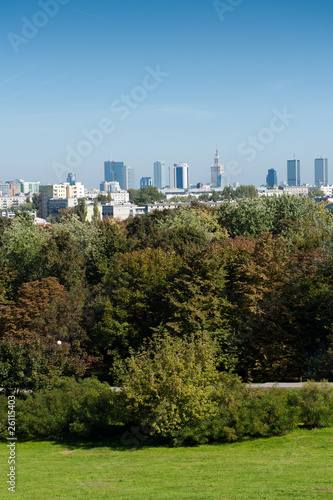 Board z aluminiowym obramowaniem Panorama miasta ze wzgórza, warszawa