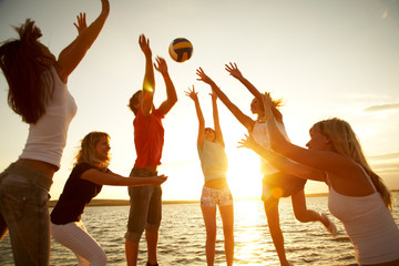 Sticker - volleyball on the beach