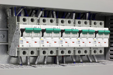 Miniature circuit breakers