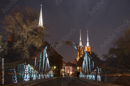 Fototapeta na wymiar Ostrów Tumski