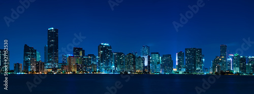 Plakat na papierze fotorealistycznym Panoramę nocną panoramę miami