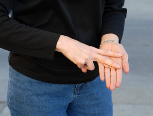 sign language for kitchen