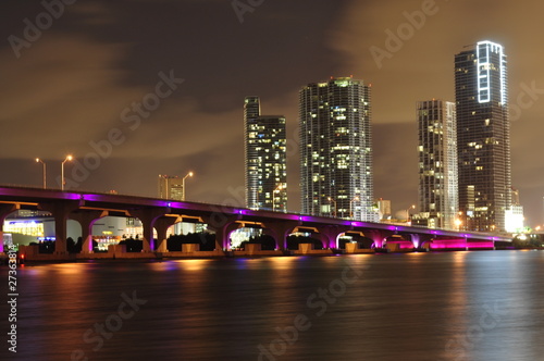 Plakat na papierze fotorealistycznym Miami w centrum